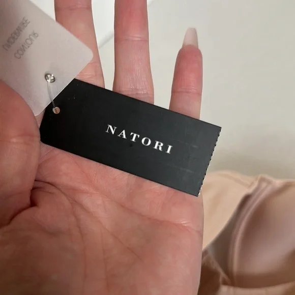 NATORIFRAME CONTOUR UNDERWIRE BRA size 32DD NWT